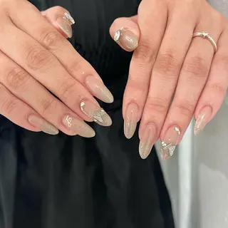 ネイル Ugirl Nail Pinpin🤍のネイルデザイン