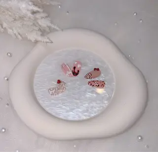 ネイル YURI NAILのネイルデザイン