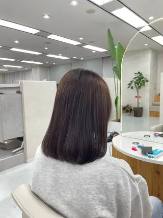 ミディアム リ ミのヘアスタイル