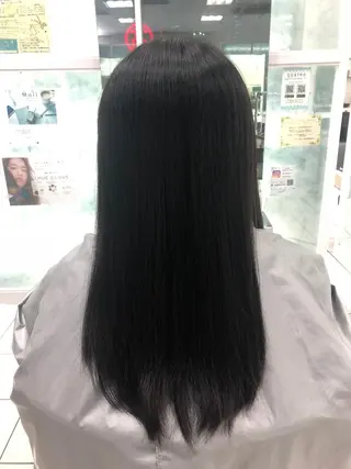 ロング 三宅 夏代のヘアスタイル