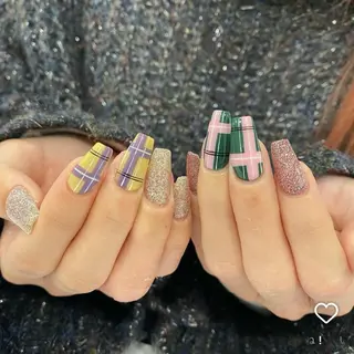 ネイル MAXKELLY MAIKAのネイルデザイン