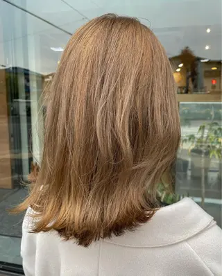 ミディアム カラー 悠 亜のマツエク・マツパデザイン