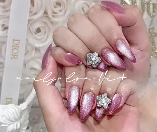 ネイル ✨Nailsalon Vi+✨のネイルデザイン