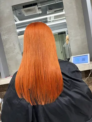 ロング カラー ブリーチ&似合せボブ 田中寛十のヘアスタイル