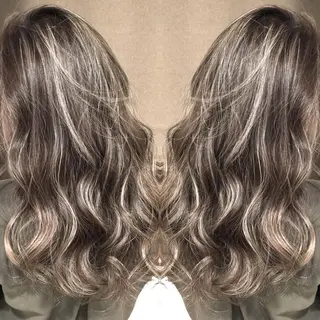 ロング カラー 井上 一平のヘアスタイル