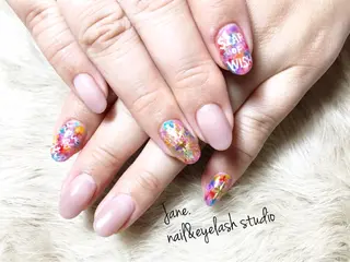 ネイル Yakko pas á pasのネイルデザイン