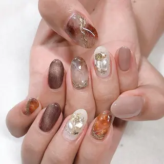 ネイル 東 千夏のネイルデザイン