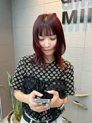 セミロング カラー ナカジマ ナナのヘアスタイル