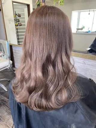 カラー 渡辺 健太のヘアスタイル