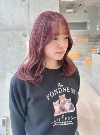 ミディアム カラー 染谷 遥花のヘアスタイル