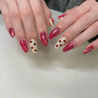 ネイル b'6 by Stir所属・b'6 SAKINAのネイルデザイン