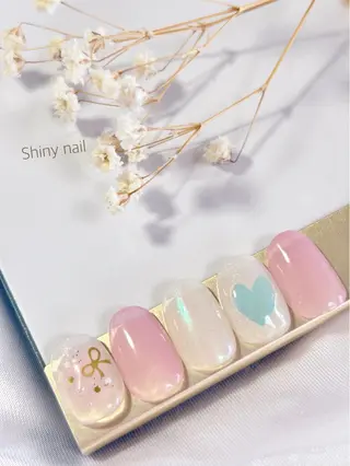 ネイル 澤野 友理のネイルデザイン