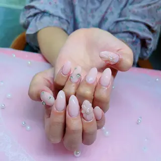 ネイル Fairyフェアリーネイルサロン所属・Nail Hibi サロンのネイルデザイン