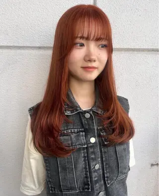 セミロング カラー Koharu🍓/ 透明感/ツヤ髪のヘアスタイル