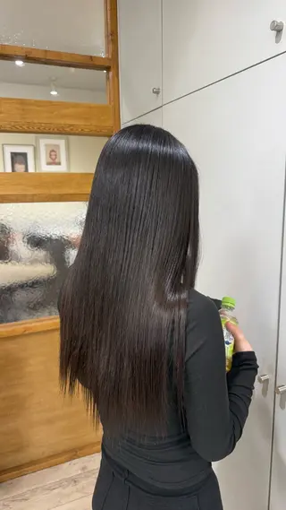 ロング 清水 花菜のヘアスタイル