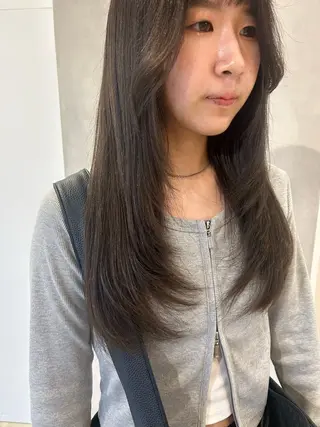 ロング カラー ピンク/ベージュ /似合わせ/田島百華のヘアスタイル