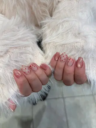 ネイル Hiyori ✧*。のネイルデザイン