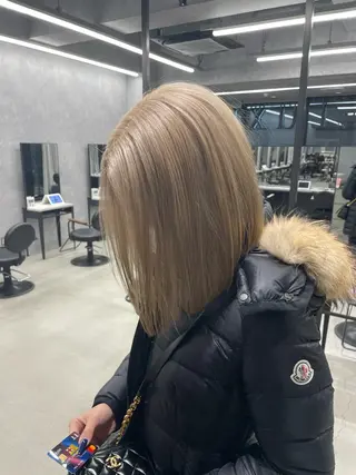 ミディアム LUXBE LUCE所属・LUXBE LUCE 愁のヘアスタイル