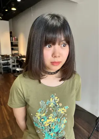 ミディアム 艶髪カラー/レイヤ ー支持No.1renのヘアスタイル