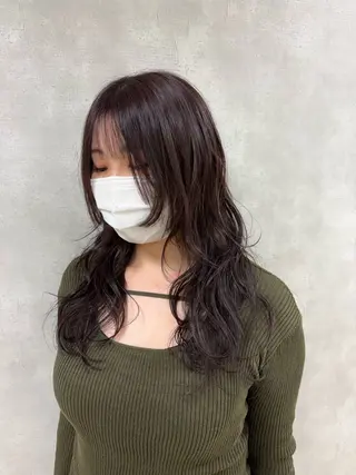 ロング 多田 栞里のヘアスタイル