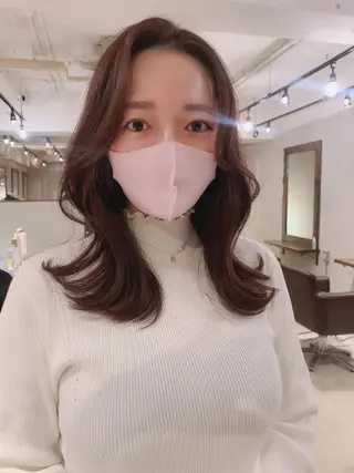 ロング カラー 透明感/オリーブ/ グレージュ/YUKAのヘアスタイル