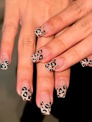 ネイル PINS16✴︎ 原宿ネイリストumiのネイルデザイン