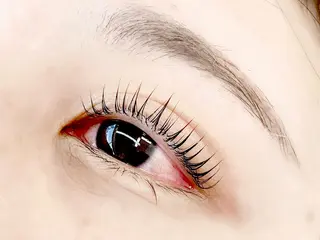 マツエク・マツパ メンズ眉毛サロンSENSE 津田沼所属・SENSE 津田沼 YUIKAの眉毛・アイブロウイメージ