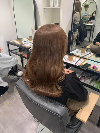 セミロング カラー 片平 帆香のヘアスタイル