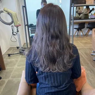 ロング カラー 松本 玲菜のヘアスタイル