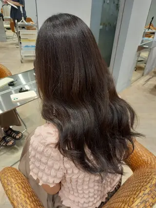 カラー ヒジオカ リナのヘアスタイル