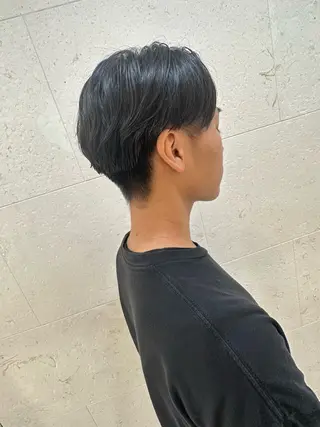 ミディアム 安田 柚月のヘアスタイル