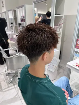 パーマ メンズ 越智 彩心のヘアスタイル