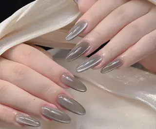 ネイル VIVIAN リサのネイルデザイン