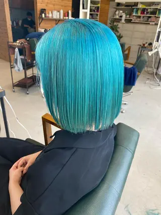 ミディアム カラー 鈴木 美紅のヘアスタイル