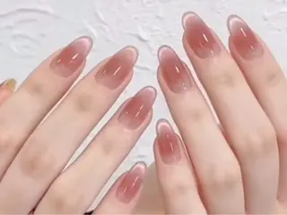 ネイル KARI ネイルサロンのネイルデザイン