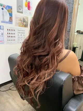 ロング カラー 柘植 裕太のヘアスタイル