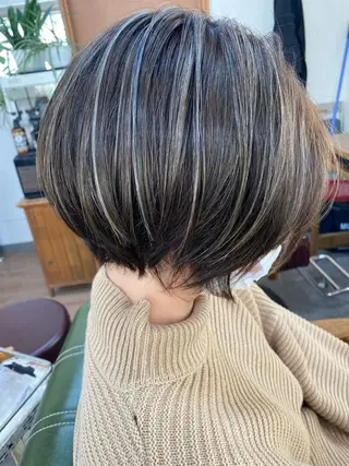 ショート 永沼 真依のヘアスタイル