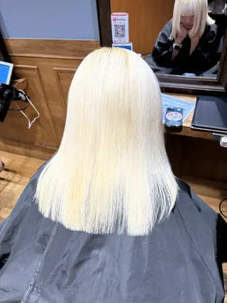 ミディアム カラー Rio/透明感/ 髪質改善🫧のヘアスタイル