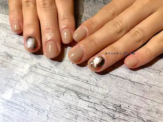 ネイル 伊藤 美里のネイルデザイン