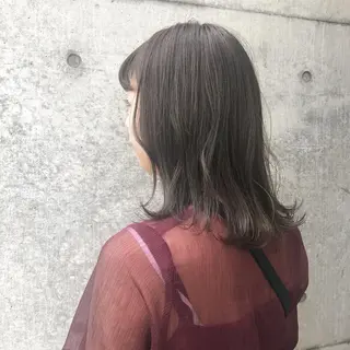 ミディアム カラー clomus所属・YUKA艶髪 🌸寛ぎ部屋のヘアスタイル