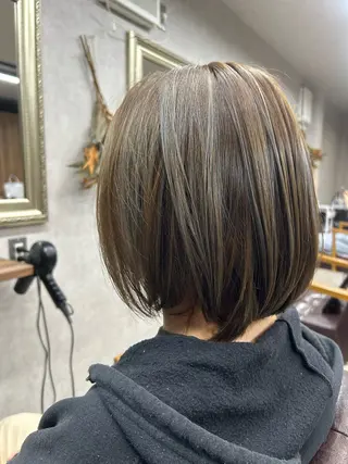 ショート カラー Lien 深井店のヘアスタイル