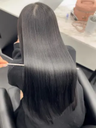 ロング VALETTE+銀座所属・岡藤 里菜のヘアスタイル