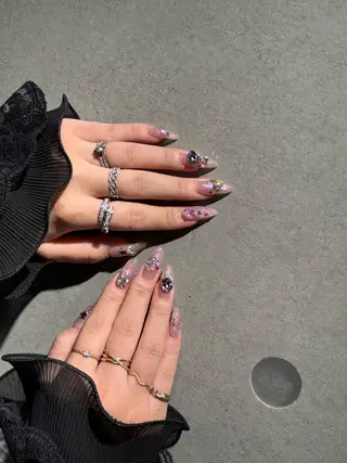 ネイル I-nailロング /ワンホン/キラキラのネイルデザイン