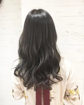 セミロング カラー ヘアアレンジ ✨艶髪✨透明感✨ 山内大樹のヘアスタイル