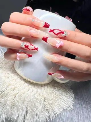 ネイル Lee Nailsのネイルデザイン