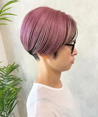 ショート 透明感ハイライト◎ 伊藤夏海のヘアスタイル