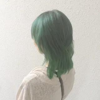 ミディアム カラー インナーカラー/天神 ブリーチ/吉田のヘアスタイル