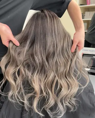 ロング カラー Rikuto/原宿 /グラデーションのヘアスタイル