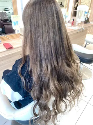 ロング カラー SONOKA 🦋のヘアスタイル