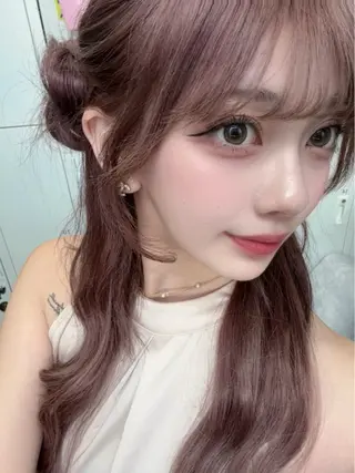 セミロング rina／ベージュ ワンホン/韓国ヘアのヘアスタイル